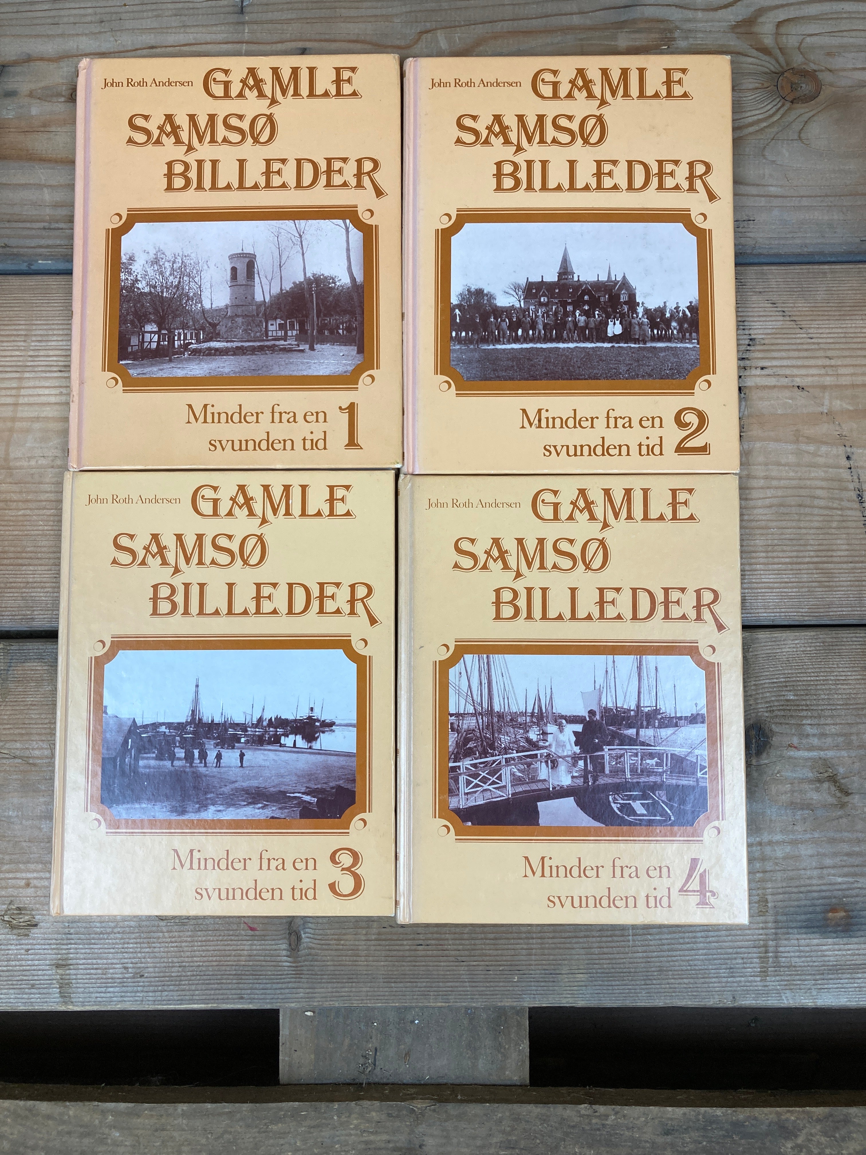 4 bøger gamle Samsø