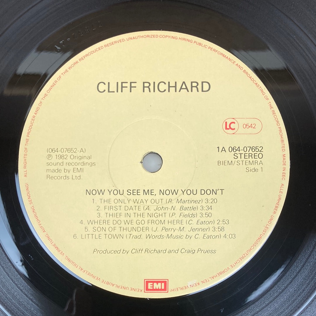 Cliff Richard, Now You See Me, Now You Don’t LP